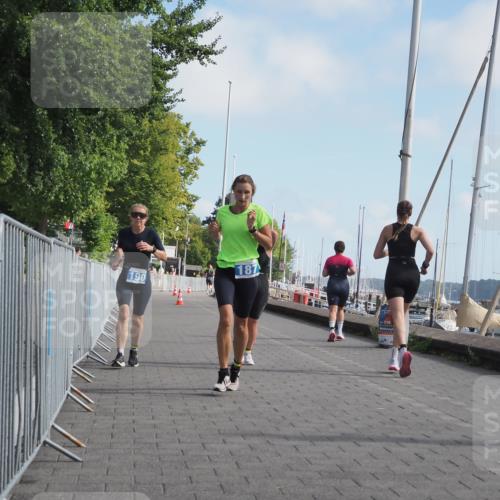 17.08.2025 - KN Förde Triathlon 2025 KatJ http://msf.ph/oto/8595395 17.08.2025 10:24:14 Laufen 187, 190, 223 meine-sportfotos.de