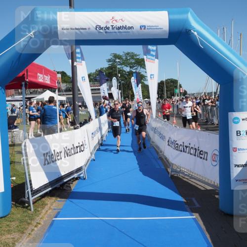 17.08.2025 - KN Förde Triathlon 2025 MichiJ http://msf.ph/oto/8595489 17.08.2025 12:04:37 Laufen 271, 280, 295, 306 meine-sportfotos.de