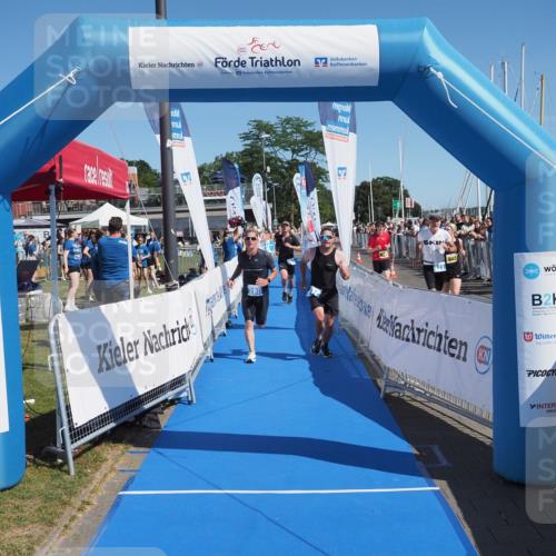 17.08.2025 - KN Förde Triathlon 2025 MichiJ http://msf.ph/oto/8595507 17.08.2025 12:04:37 Laufen 271, 280, 295, 306 meine-sportfotos.de