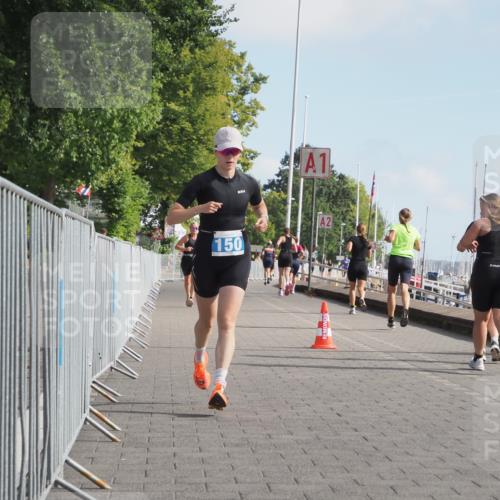 17.08.2025 - KN Förde Triathlon 2025 KatJ http://msf.ph/oto/8595520 17.08.2025 10:24:25 Laufen 150 meine-sportfotos.de
