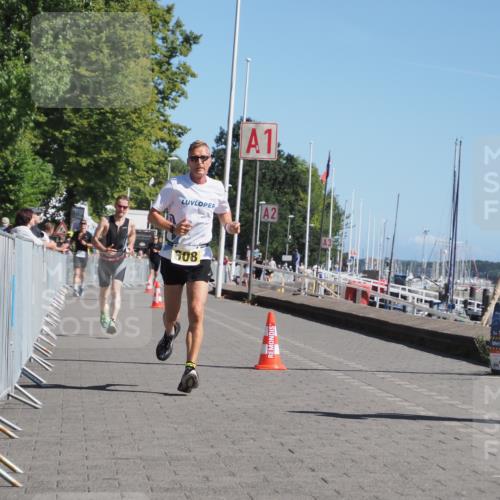 17.08.2025 - KN Förde Triathlon 2025 KatJ http://msf.ph/oto/8595528 17.08.2025 11:43:20 Laufen 296, 608 meine-sportfotos.de