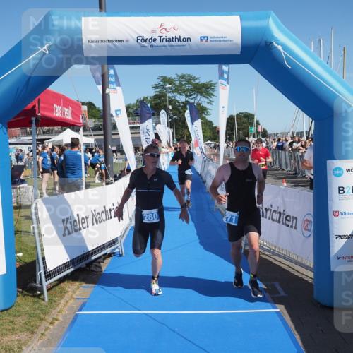 17.08.2025 - KN Förde Triathlon 2025 MichiJ http://msf.ph/oto/8595561 17.08.2025 12:04:38 Laufen 271, 280, 295, 306, 309 meine-sportfotos.de