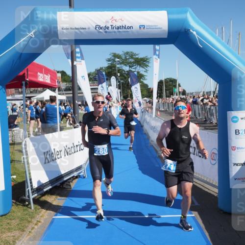 17.08.2025 - KN Förde Triathlon 2025 MichiJ http://msf.ph/oto/8595573 17.08.2025 12:04:38 Laufen 271, 280, 295, 306, 309 meine-sportfotos.de