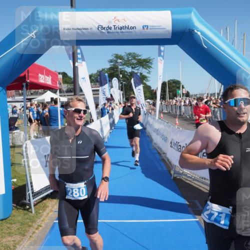 17.08.2025 - KN Förde Triathlon 2025 MichiJ http://msf.ph/oto/8595601 17.08.2025 12:04:39 Laufen 271, 280, 295, 306, 309 meine-sportfotos.de