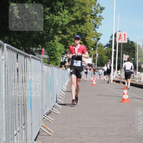 17.08.2025 - KN Förde Triathlon 2025 KatJ http://msf.ph/oto/8595616 17.08.2025 13:40:49 Laufen 466, 522, 548 meine-sportfotos.de