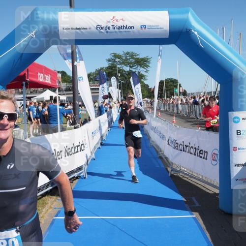 17.08.2025 - KN Förde Triathlon 2025 MichiJ http://msf.ph/oto/8595627 17.08.2025 12:04:40 Laufen 271, 280, 295, 309 meine-sportfotos.de