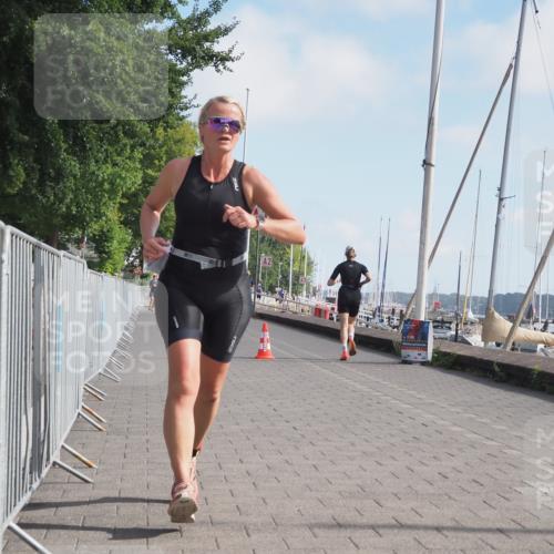 17.08.2025 - KN Förde Triathlon 2025 KatJ http://msf.ph/oto/8595638 17.08.2025 10:24:35 Laufen 183 meine-sportfotos.de