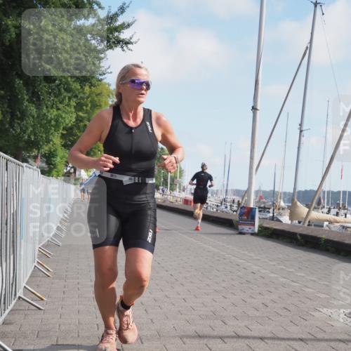 17.08.2025 - KN Förde Triathlon 2025 KatJ http://msf.ph/oto/8595648 17.08.2025 10:24:35 Laufen 183 meine-sportfotos.de