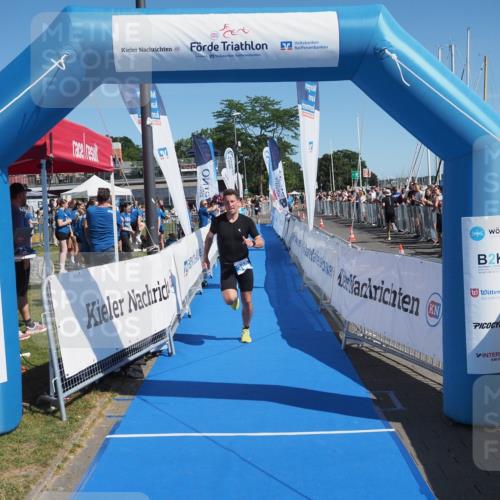 17.08.2025 - KN Förde Triathlon 2025 MichiJ http://msf.ph/oto/8595659 17.08.2025 12:04:42 Laufen 271, 280, 295, 309 meine-sportfotos.de