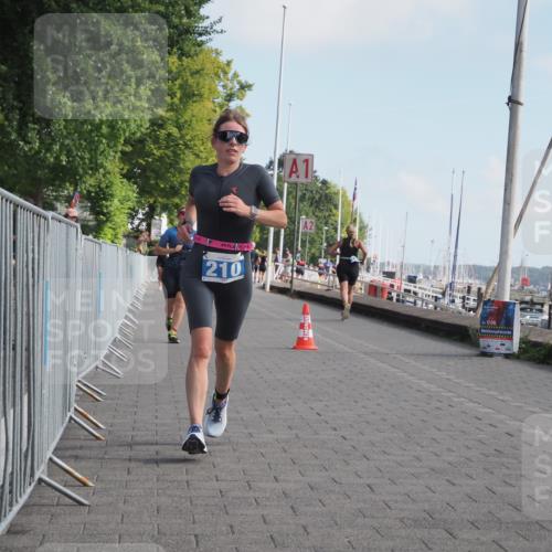 17.08.2025 - KN Förde Triathlon 2025 KatJ http://msf.ph/oto/8595705 17.08.2025 10:24:48 Laufen 210, 234 meine-sportfotos.de