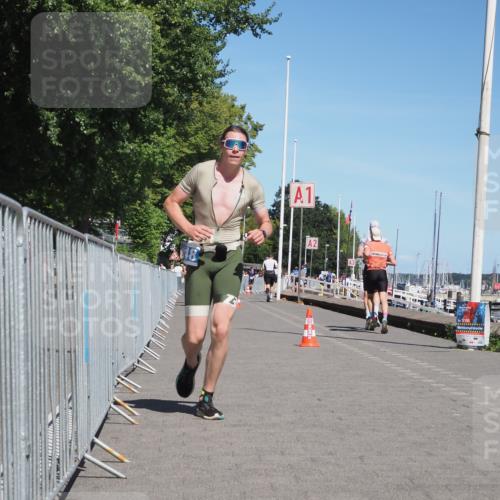 17.08.2025 - KN Förde Triathlon 2025 KatJ http://msf.ph/oto/8595761 17.08.2025 13:40:55 Laufen 466, 548 meine-sportfotos.de