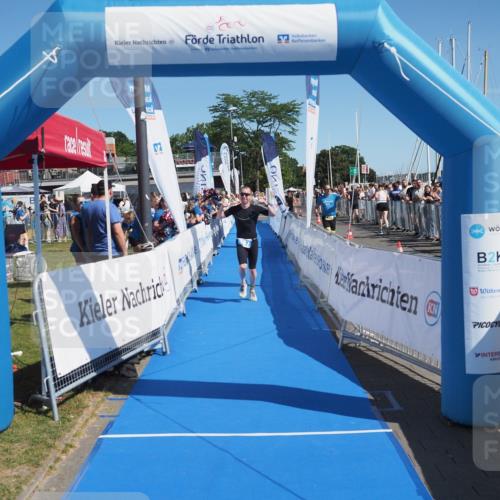 17.08.2025 - KN Förde Triathlon 2025 MichiJ http://msf.ph/oto/8595823 17.08.2025 12:04:50 Laufen 387 meine-sportfotos.de