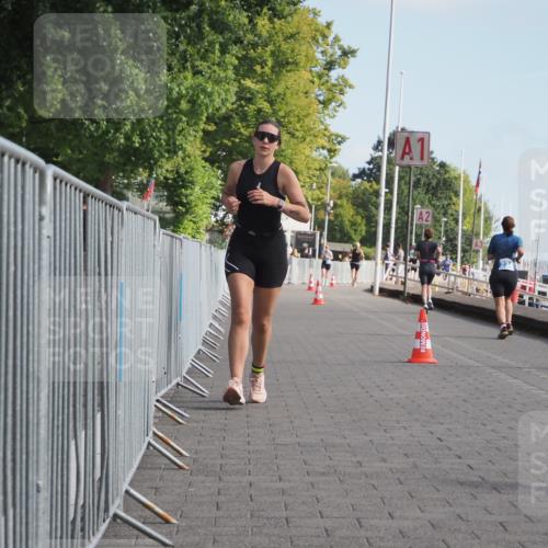 17.08.2025 - KN Förde Triathlon 2025 KatJ http://msf.ph/oto/8595890 17.08.2025 10:25:04 Laufen 248 meine-sportfotos.de