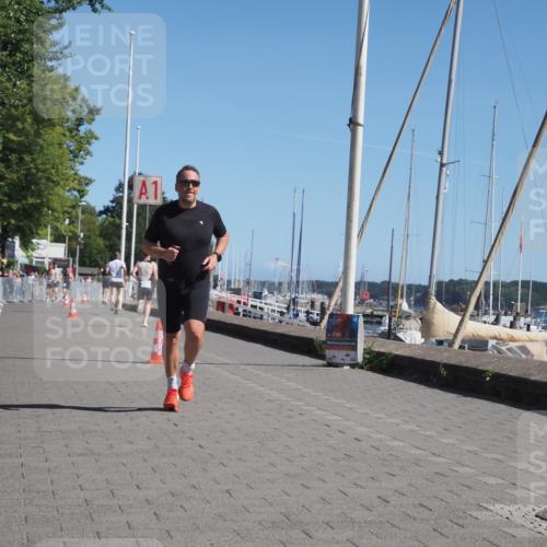 17.08.2025 - KN Förde Triathlon 2025 KatJ http://msf.ph/oto/8595961 17.08.2025 11:43:38 Laufen 263, 281 meine-sportfotos.de