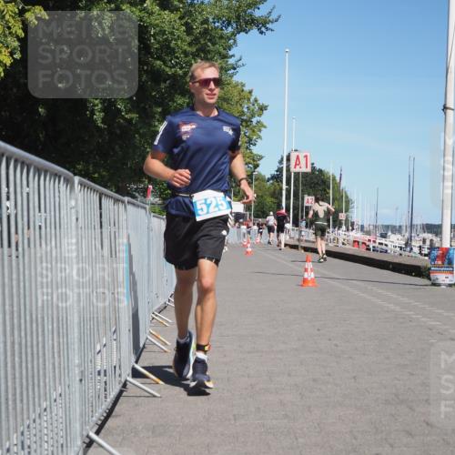 17.08.2025 - KN Förde Triathlon 2025 KatJ http://msf.ph/oto/8595976 17.08.2025 13:41:08 Laufen 501, 508, 525 meine-sportfotos.de