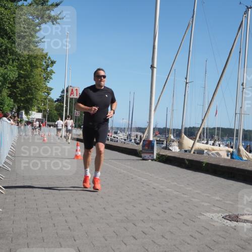 17.08.2025 - KN Förde Triathlon 2025 KatJ http://msf.ph/oto/8596007 17.08.2025 11:43:39 Laufen 263, 281 meine-sportfotos.de