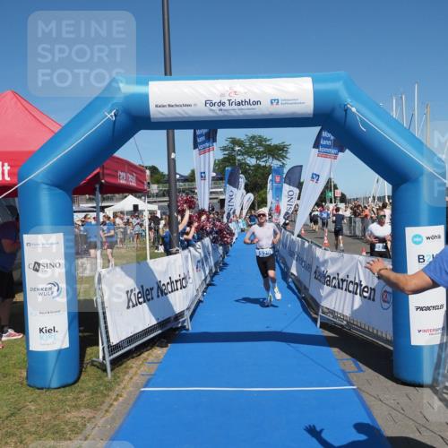 17.08.2025 - KN Förde Triathlon 2025 MichiJ http://msf.ph/oto/8596028 17.08.2025 13:57:52 Laufen 529 meine-sportfotos.de