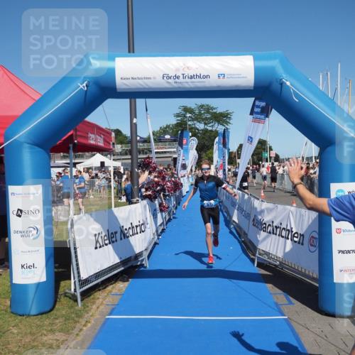 17.08.2025 - KN Förde Triathlon 2025 MichiJ http://msf.ph/oto/8596188 17.08.2025 13:57:58 Laufen 430, 529 meine-sportfotos.de