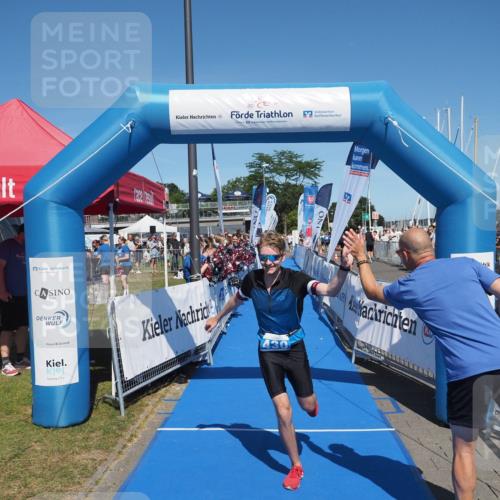 17.08.2025 - KN Förde Triathlon 2025 MichiJ http://msf.ph/oto/8596237 17.08.2025 13:57:59 Laufen 430, 529 meine-sportfotos.de