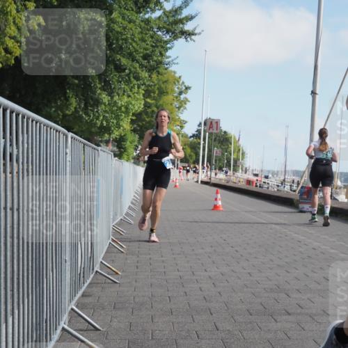 17.08.2025 - KN Förde Triathlon 2025 KatJ http://msf.ph/oto/8596245 17.08.2025 10:25:42 Laufen 218, 244 meine-sportfotos.de