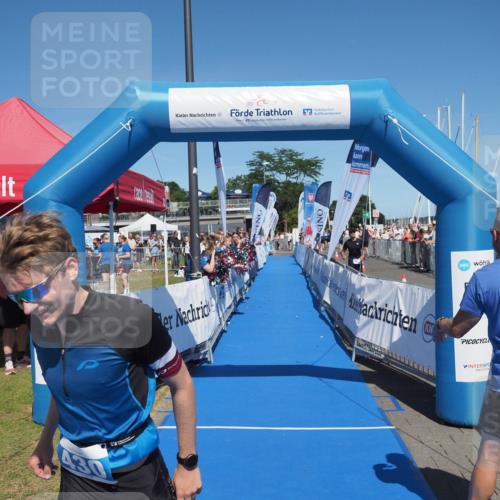 17.08.2025 - KN Förde Triathlon 2025 MichiJ http://msf.ph/oto/8596265 17.08.2025 13:57:59 Laufen 430, 529 meine-sportfotos.de