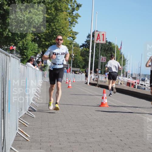 17.08.2025 - KN Förde Triathlon 2025 KatJ http://msf.ph/oto/8596333 17.08.2025 11:44:08 Laufen 307 meine-sportfotos.de
