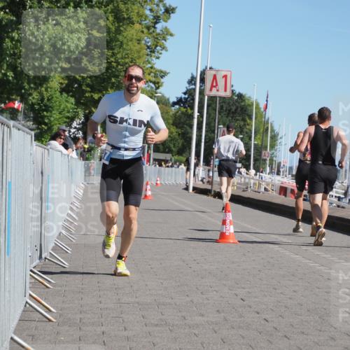 17.08.2025 - KN Förde Triathlon 2025 KatJ http://msf.ph/oto/8596373 17.08.2025 11:44:09 Laufen 307 meine-sportfotos.de