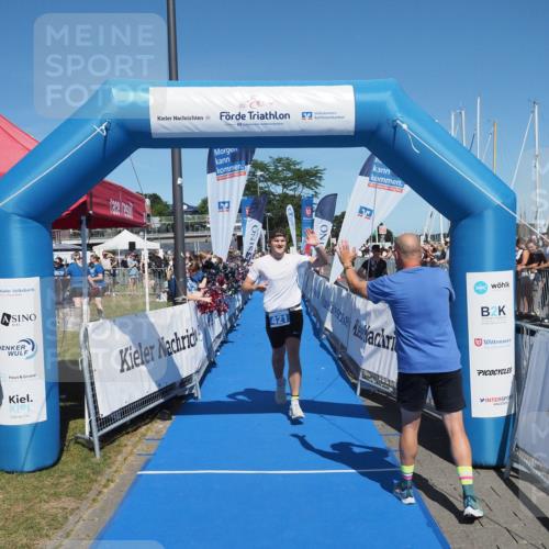 17.08.2025 - KN Förde Triathlon 2025 MichiJ http://msf.ph/oto/8596397 17.08.2025 13:58:12 Laufen 421 meine-sportfotos.de