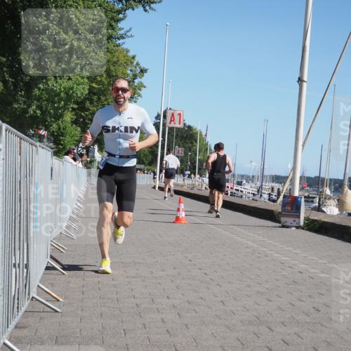 17.08.2025 - KN Förde Triathlon 2025 KatJ http://msf.ph/oto/8596412 17.08.2025 11:44:10 Laufen 307 meine-sportfotos.de