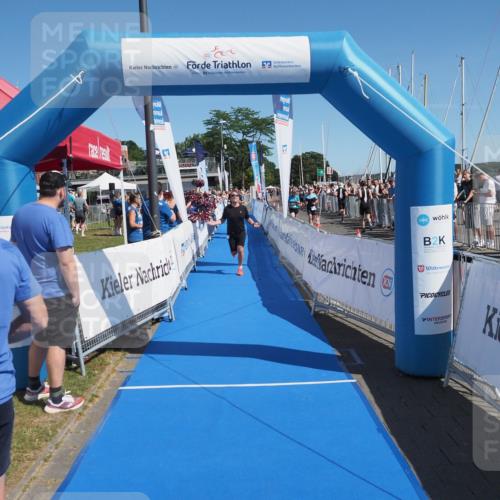 17.08.2025 - KN Förde Triathlon 2025 MichiJ http://msf.ph/oto/8596510 17.08.2025 12:06:11 Laufen 272, 281, 300 meine-sportfotos.de