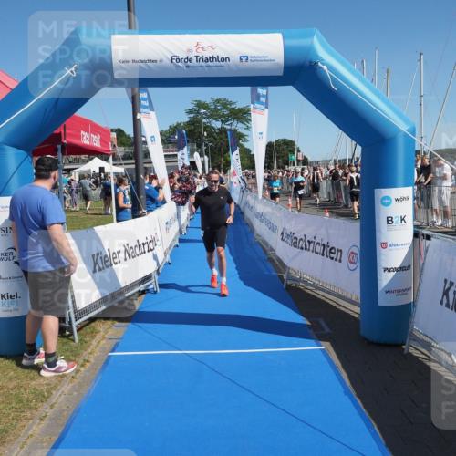 17.08.2025 - KN Förde Triathlon 2025 MichiJ http://msf.ph/oto/8596559 17.08.2025 12:06:12 Laufen 272, 281, 300 meine-sportfotos.de