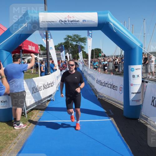 17.08.2025 - KN Förde Triathlon 2025 MichiJ http://msf.ph/oto/8596579 17.08.2025 12:06:13 Laufen 281, 300 meine-sportfotos.de