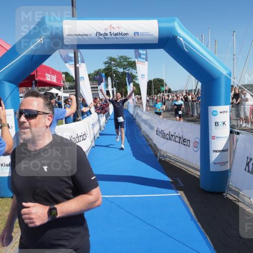 17.08.2025 - KN Förde Triathlon 2025 MichiJ http://msf.ph/oto/8596602 17.08.2025 12:06:14 Laufen 281, 300 meine-sportfotos.de