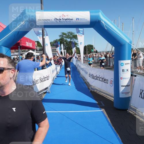 17.08.2025 - KN Förde Triathlon 2025 MichiJ http://msf.ph/oto/8596607 17.08.2025 12:06:14 Laufen 281, 300 meine-sportfotos.de