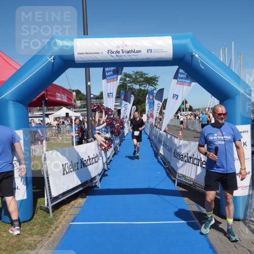 17.08.2025 - KN Förde Triathlon 2025 MichiJ http://msf.ph/oto/8596649 17.08.2025 13:58:27 Laufen 397, 509 meine-sportfotos.de
