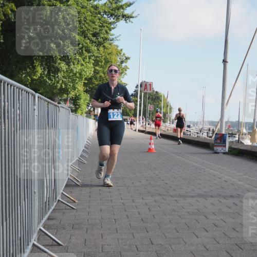 17.08.2025 - KN Förde Triathlon 2025 KatJ http://msf.ph/oto/8596670 17.08.2025 10:26:25 Laufen 122 meine-sportfotos.de