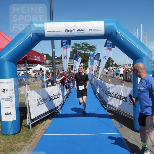 17.08.2025 - KN Förde Triathlon 2025 MichiJ http://msf.ph/oto/8596720 17.08.2025 13:58:28 Laufen 397, 509 meine-sportfotos.de