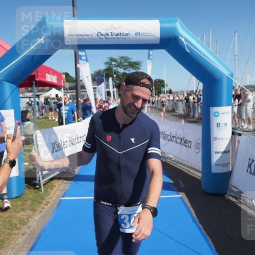 17.08.2025 - KN Förde Triathlon 2025 MichiJ http://msf.ph/oto/8596734 17.08.2025 12:06:18 Laufen 281, 300 meine-sportfotos.de