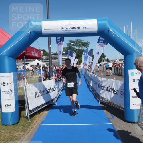 17.08.2025 - KN Förde Triathlon 2025 MichiJ http://msf.ph/oto/8596743 17.08.2025 13:58:29 Laufen 397, 509 meine-sportfotos.de