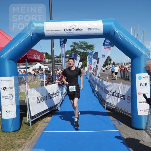 17.08.2025 - KN Förde Triathlon 2025 MichiJ http://msf.ph/oto/8596746 17.08.2025 13:58:29 Laufen 397, 509 meine-sportfotos.de