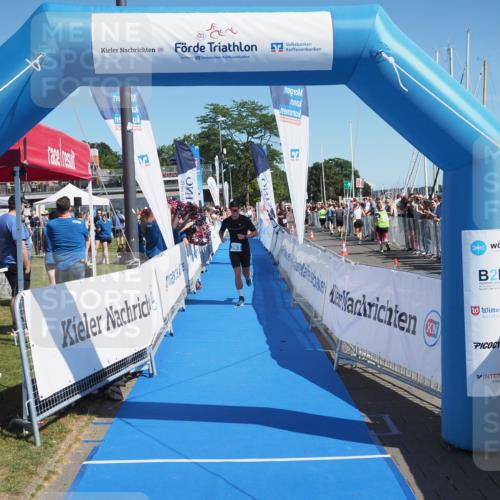 17.08.2025 - KN Förde Triathlon 2025 MichiJ http://msf.ph/oto/8596989 17.08.2025 12:07:25 Laufen 263 meine-sportfotos.de