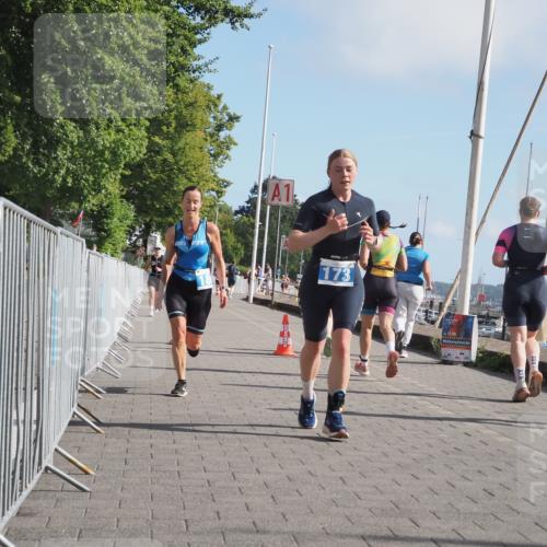 17.08.2025 - KN Förde Triathlon 2025 KatJ http://msf.ph/oto/8597007 17.08.2025 10:26:55 Laufen 173, 180, 211 meine-sportfotos.de
