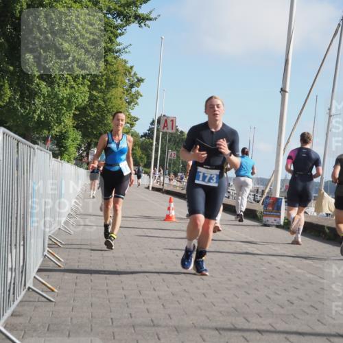 17.08.2025 - KN Förde Triathlon 2025 KatJ http://msf.ph/oto/8597016 17.08.2025 10:26:55 Laufen 173, 180, 211 meine-sportfotos.de