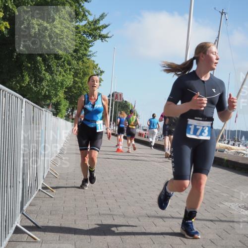 17.08.2025 - KN Förde Triathlon 2025 KatJ http://msf.ph/oto/8597046 17.08.2025 10:26:56 Laufen 173, 180, 211 meine-sportfotos.de