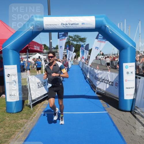17.08.2025 - KN Förde Triathlon 2025 MichiJ http://msf.ph/oto/8597099 17.08.2025 13:58:51 Laufen 396, 502 meine-sportfotos.de