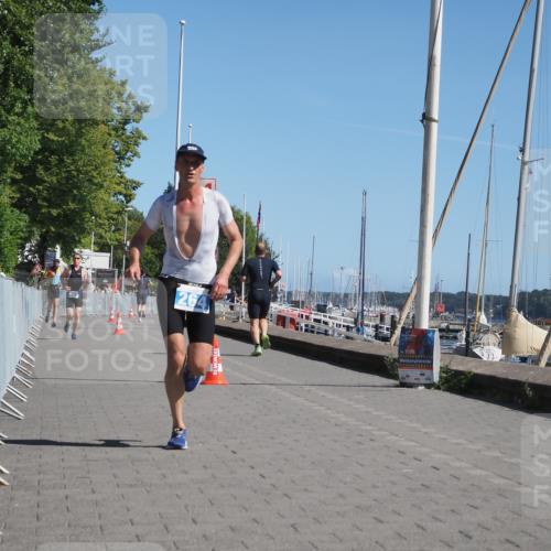 17.08.2025 - KN Förde Triathlon 2025 KatJ http://msf.ph/oto/8597144 17.08.2025 11:45:44 Laufen 264 meine-sportfotos.de