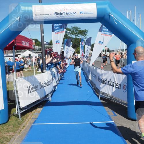 17.08.2025 - KN Förde Triathlon 2025 MichiJ http://msf.ph/oto/8597166 17.08.2025 13:59:18 Laufen 479, 490 meine-sportfotos.de