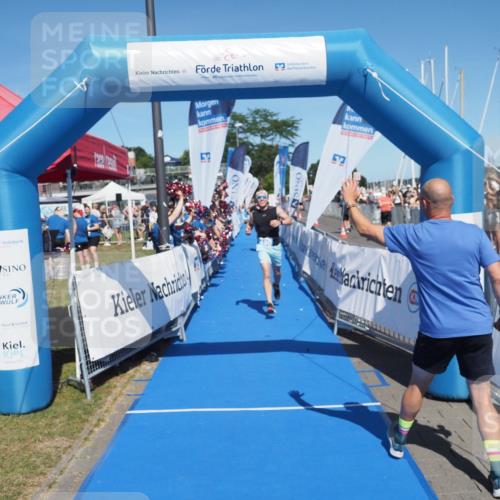 17.08.2025 - KN Förde Triathlon 2025 MichiJ http://msf.ph/oto/8597178 17.08.2025 13:59:18 Laufen 479, 490 meine-sportfotos.de