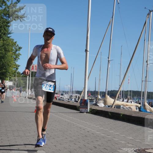 17.08.2025 - KN Förde Triathlon 2025 KatJ http://msf.ph/oto/8597186 17.08.2025 11:45:45 Laufen 264 meine-sportfotos.de