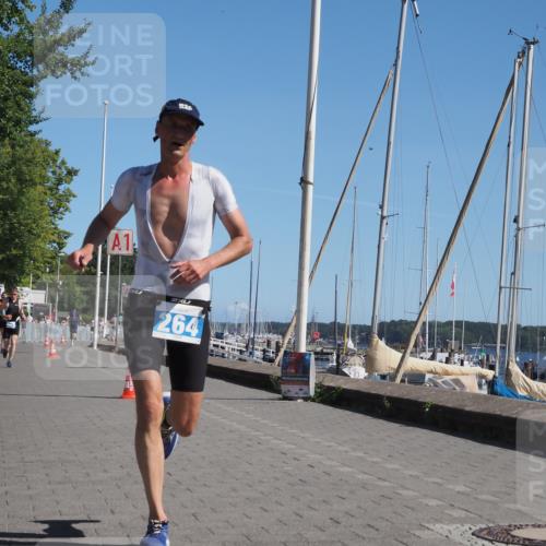 17.08.2025 - KN Förde Triathlon 2025 KatJ http://msf.ph/oto/8597191 17.08.2025 11:45:46 Laufen 264, 303 meine-sportfotos.de